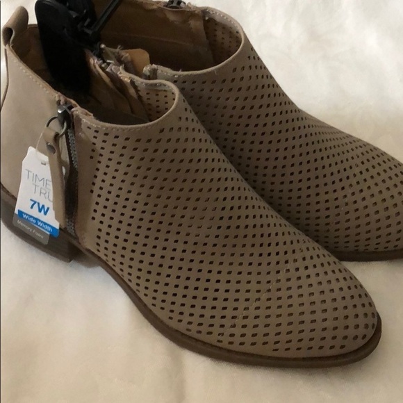 NWT Tan Booties - Picture 1 of 5